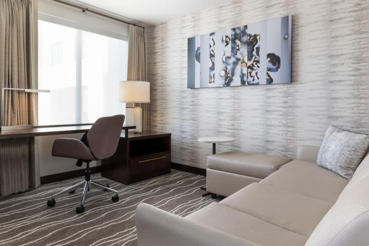 Hotel By Marriott Anaheim